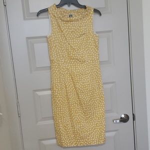 New Anne Klein dress in yellow/white